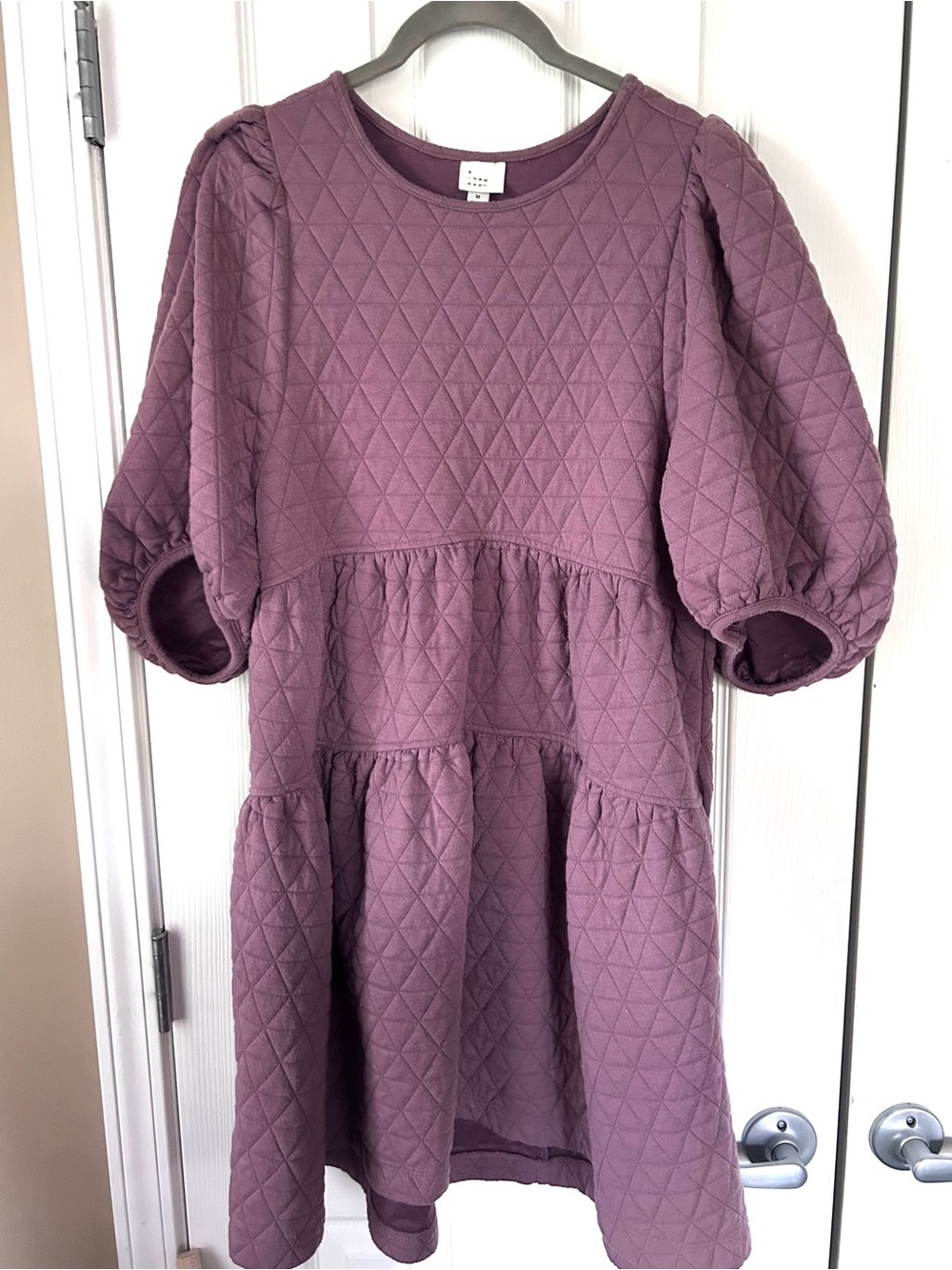 A New Day Mauve Quilted Tiered Midi Dress Size Medium Puff Sleeve